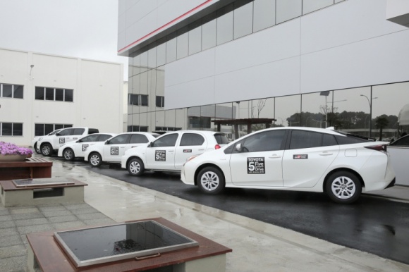 Toyota Five Continents Driving Project