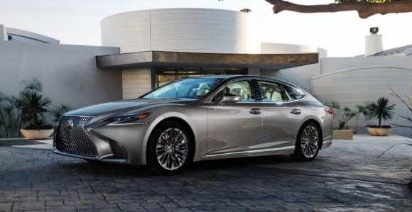 Nowy Lexus LS nagrodzony