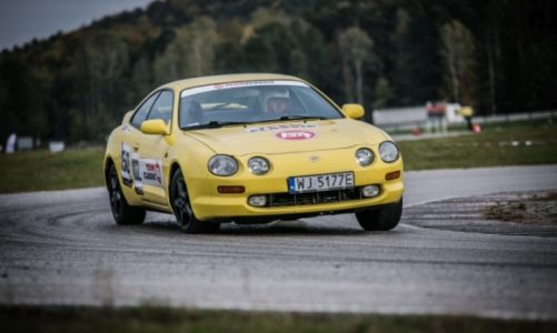 Youngtimer i klasyk na zawody – który model wybrać?