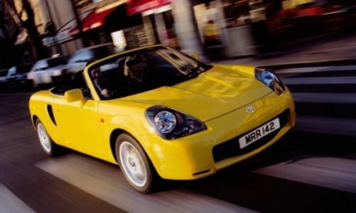 Historia Toyoty MR2