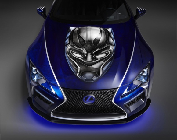 Lexus LC „Czarna Pantera" na wystawie SEMA