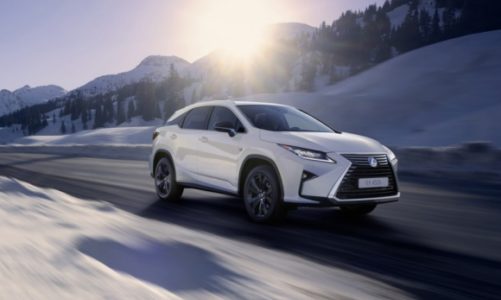 Nowy Lexus RX Sport w dynamicznej stylizacji