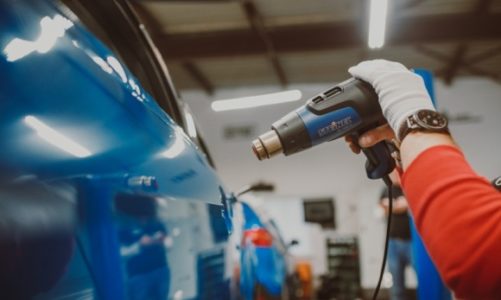 Car wrapping – oklejanie auta krok po kroku