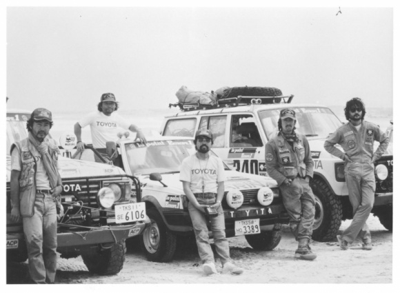 To dłuższa historia – dzieje Toyoty w Rajdzie Dakar