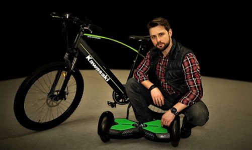 Skawiński ambasadorem SmartGPS i elektrycznych pojazdów Kawasaki