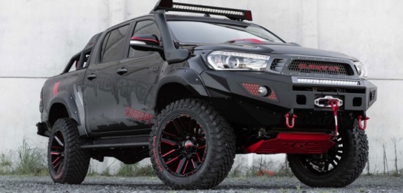 Hilux spotyka Gladiatora