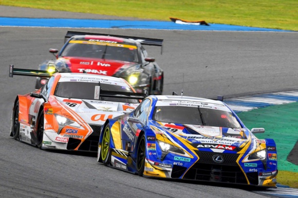Podwójne podium dla Lexusa w wyścigach GT500