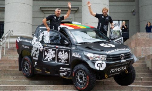 Rajd Dakar: Toyota Hilux Black Hawk V litewsko-polskiego teamu Pitlane
