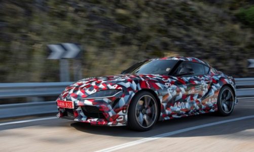 Pierwszy egzemplarz Toyoty Supry trafi na aukcję