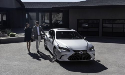 Lexus ES doczekał się liftingu