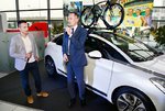Rafał Majka i Jacek Trojanowski_dyrektor generalny Citroen Polska.jpg