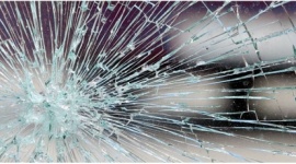 Wymiana szyby samochodowej – na co zwrócić uwagę? LIFESTYLE, Motoryzacja - Porównywarka cen szyb samochodowych Glass4cars.pl radzi, jak rozsądnie wymienić szybę
