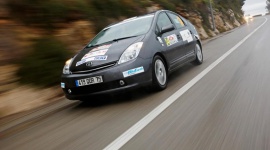 Polak wygrał 5. rajd Eco Rally della Mendola za kierownicą Toyoty Prius LIFESTYLE, Motoryzacja - Toyota Prius prowadzona przez aktualnych mistrzów świata, Artura Prusaka i Thierry’ego Benchetrita, zwyciężyła w 5. rajdzie Eco Rally della Mendola, trzecich eliminacjach tegorocznego sezonu FIA Alternative Energies Cup.
