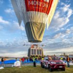 Toyota Hilux w pogoni za balonem dookoła świata