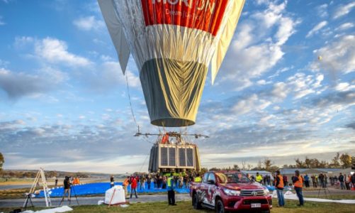 Toyota Hilux w pogoni za balonem dookoła świata