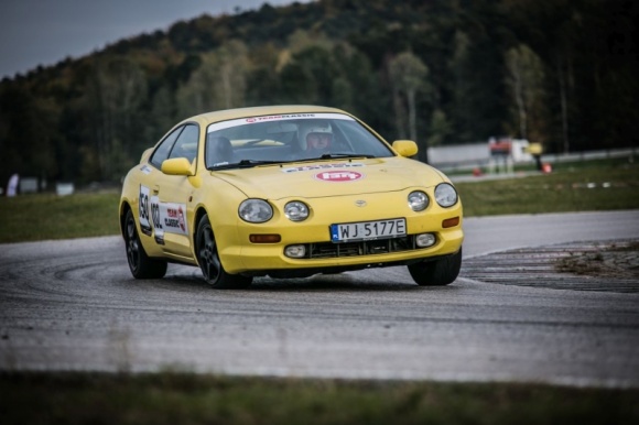 Youngtimer i klasyk na zawody – który model wybrać?