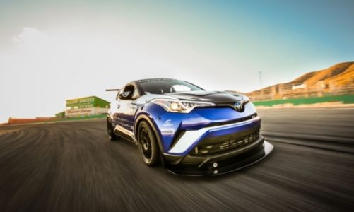 600-konna Toyota C-HR na SEMA 2017