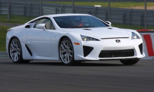 Lexus LFA jak jednorożec