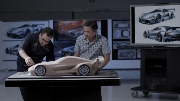 Od pierwszych szkiców Toyoty FT-1 do nowej Supry LIFESTYLE, Motoryzacja - Kilka lat temu Kevin Hunter i jego zespół ze studia Calty Design Research dla rozrywki narysowali kilka szkiców.