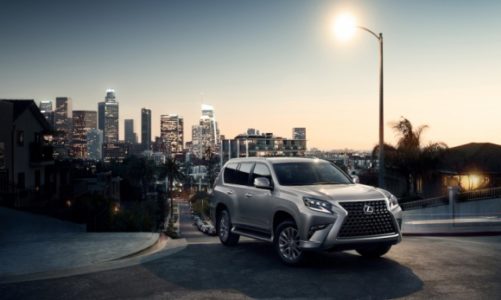 Bezpieczny i bardziej terenowy. Lexus pokazał nowego GX-a