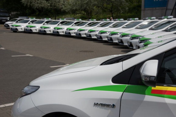 Taksówki wczoraj i dziś. Najoszczędniejsze rozwiązania