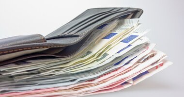 Ile zarabia kierowca ciężarówki w Polsce? , - Zmiany w wynagrodzeniach w 2020 roku.