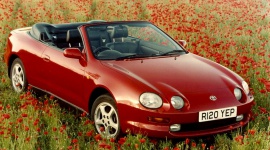 Toyota Celica 6. generacji - połączenie serca i rozumu LIFESTYLE, Motoryzacja - Podobno pierwsze auto kupuje się z rozsądku, a nie sercem. Czy dający frajdę sportowy samochód może być także niezawodny i praktyczny w codziennym użytkowaniu?