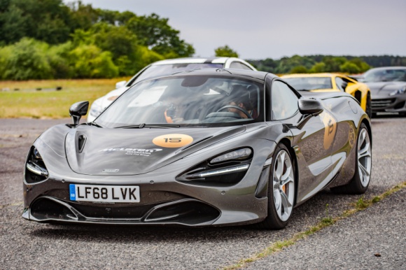 PONAD 40 ZAŁÓG W SAMOCHODACH KLASY PREMIUM- EXOTIC RAGE W TYCHACH